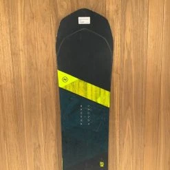 2020 Nidecker Rave Snowboard