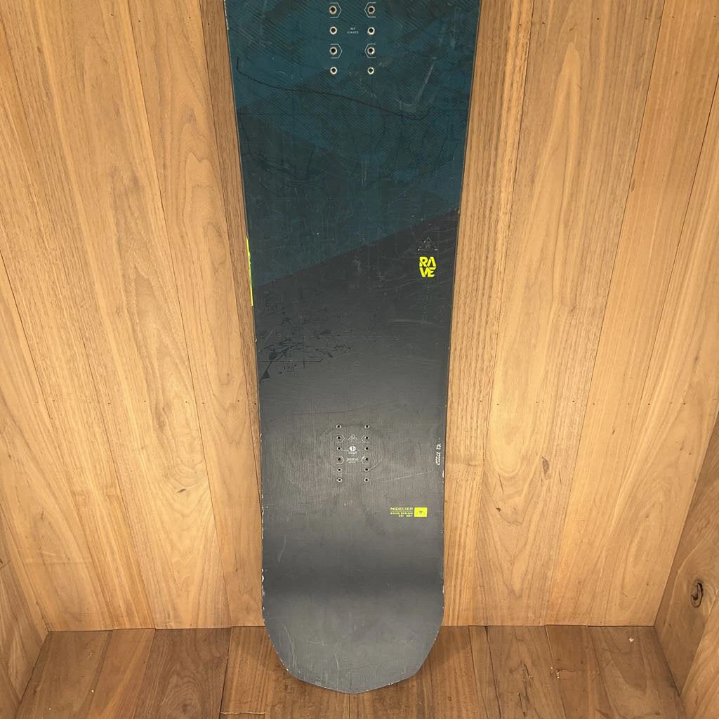 2020 Nidecker Rave Snowboard 2020 Nidecker Rave Snowboard