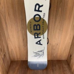 2022 Arbor Element Camber Snowboard W/ Nitro Zero Large Bindings 3 2022 Arbor Element Camber Snowboard W/ Nitro Zero Large Bindings