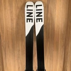 Line 2022 Pandora 110 W/ Tyrolia Attack 11 Demo Bindings