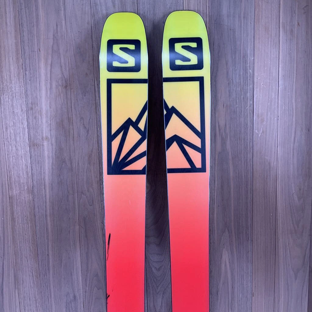 2022 Salomon QST 106 W/ Armada Warden 13 Demo Bindings Ski 2022 Salomon QST 106 W/ Armada Warden 13 Demo Bindings Ski
