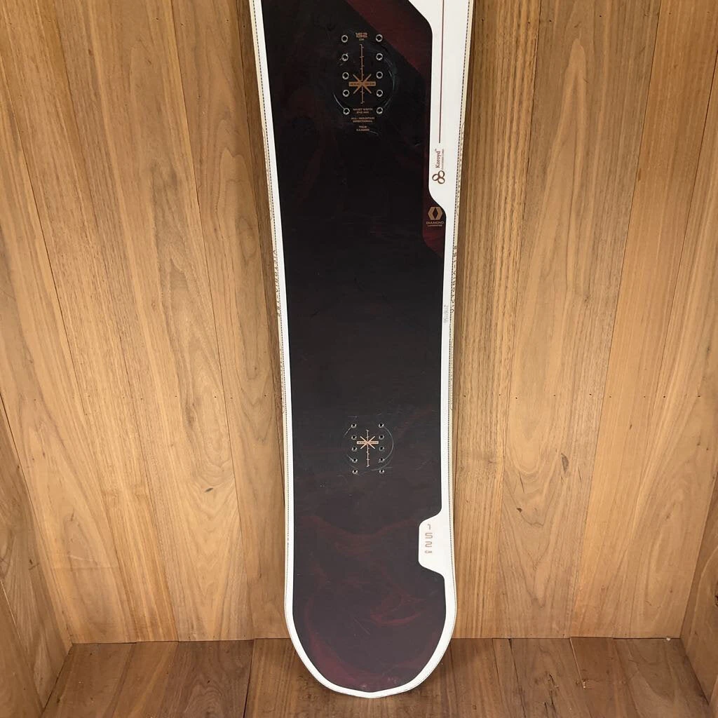 2022 Nitro Women's Victoria Snowboard 2022 Nitro Women's Victoria Snowboard
