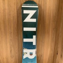 2022 Nitro Women's Mystique Snowboard 2 2022 Nitro Women's Mystique Snowboard