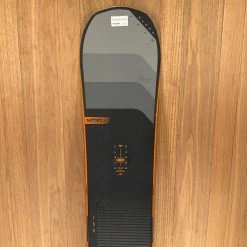 2022 Nitro Suprateam Snowboard