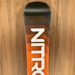 2022 Nitro Suprateam Snowboard