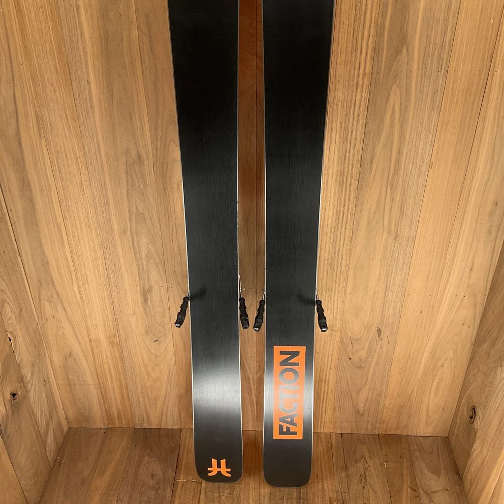 2022 Faction Dictator 3.0 W/ Tyrolia Attack 14 Demo Binding Ski 2022 Faction Dictator 3.0 W/ Tyrolia Attack 14 Demo Binding Ski