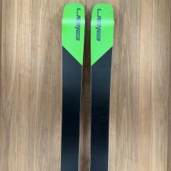 Ski 2022 Elan Ripstick 106 Black Edition W/ Tyrolia Attack 11 Bindings
