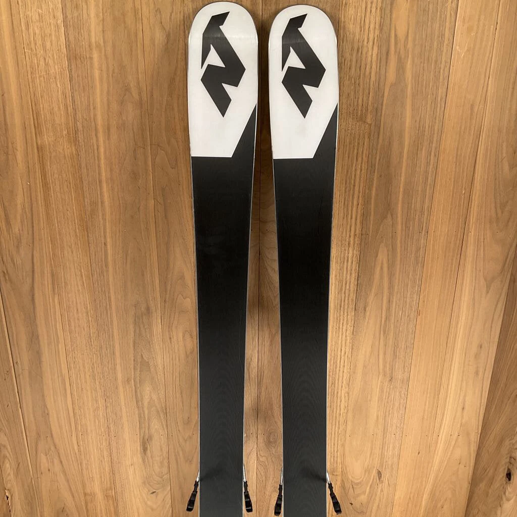 Ski 2022 Nordica Santa Ana 93 W/ Marker Squire 11 Demo Bindings Ski 2022 Nordica Santa Ana 93 W/ Marker Squire 11 Demo Bindings
