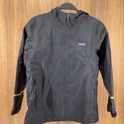 Patagonia Junior's Torrentshell 3L 2 Patagonia Junior's Torrentshell 3L
