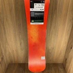 2022 Nitro Quiver Slash Snowboard