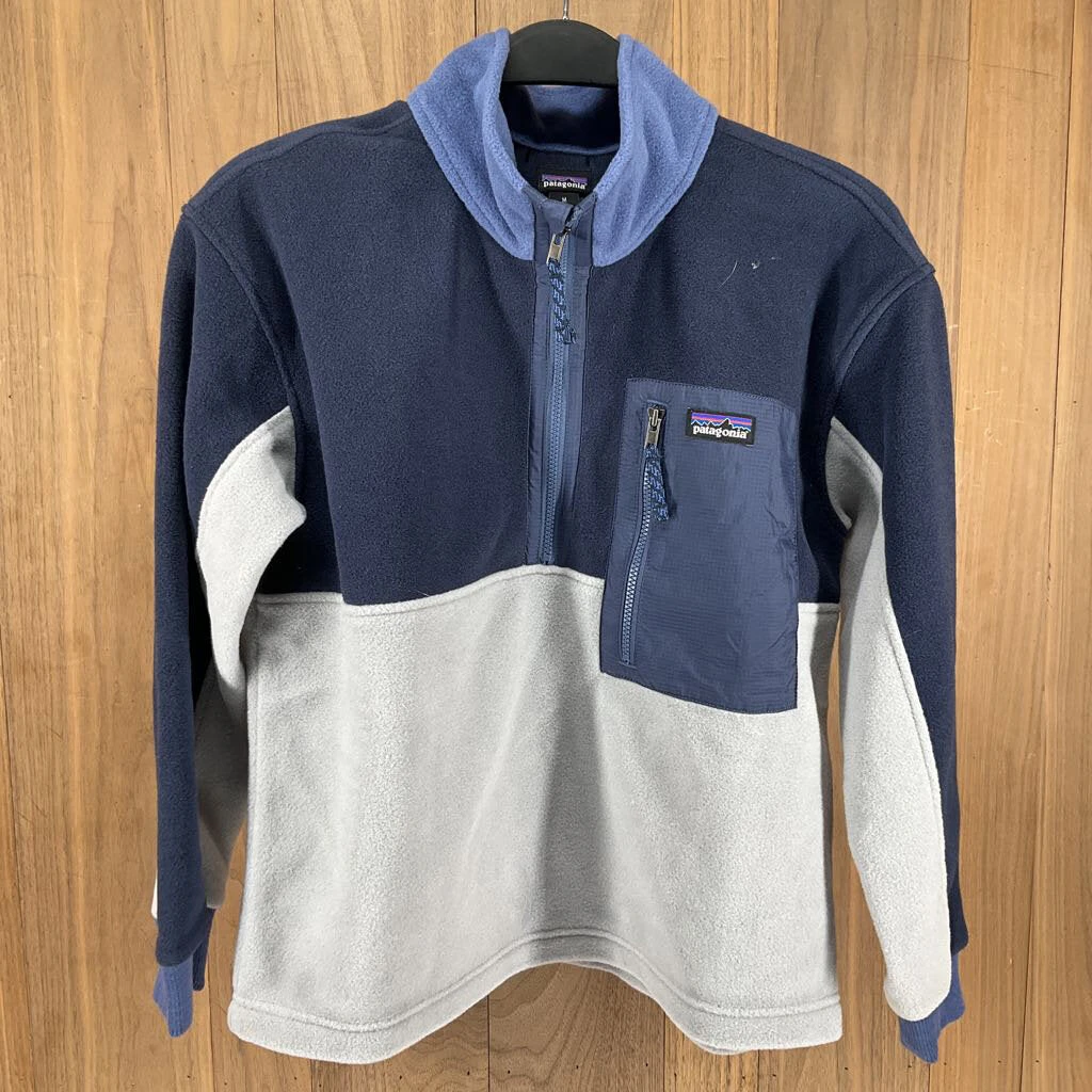 Patagonia Boy's Microdini 1/2 Zip Fleece Pullover Junior Patagonia Boy's Microdini 1/2 Zip Fleece Pullover Junior