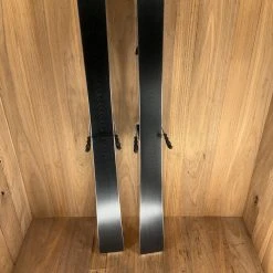 2022 Head Supershape E-Titan W/ Head PRD 12 Demo Bindings