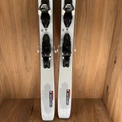 Ski 2022 Salomon QST Blank W/ Salomon Warden 13 Demo Bindings