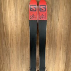 Ski 2022 Salomon QST 98 W/ Salomon Warden 13 Demo Bindings