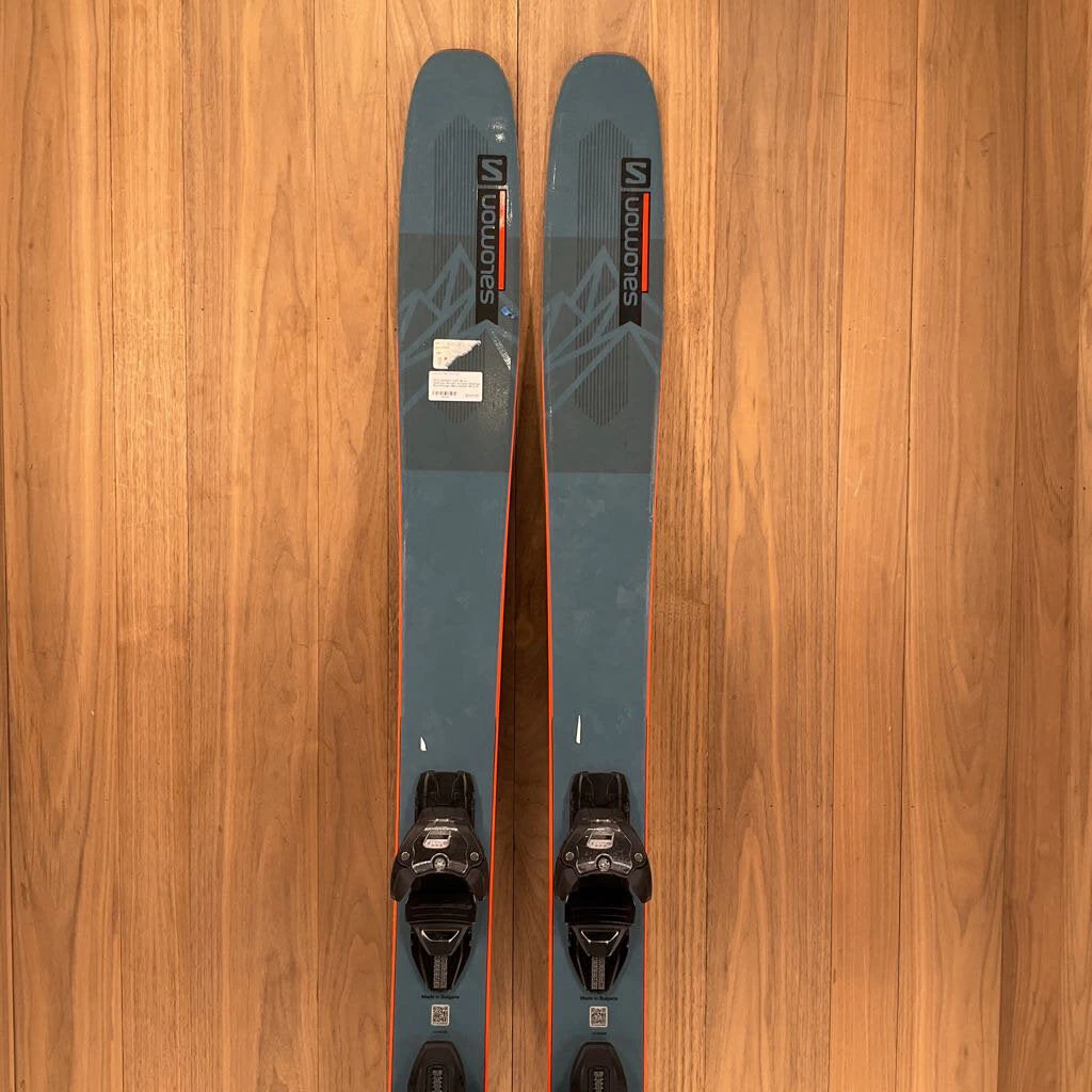 Ski 2022 Salomon QST 98 W/ Salomon Warden 13 Demo Bindings Ski 2022 Salomon QST 98 W/ Salomon Warden 13 Demo Bindings