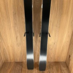 2022 Salomon Stance 90 W/ Salomon Warden 13 Demo Bindings Ski 3 2022 Salomon Stance 90 W/ Salomon Warden 13 Demo Bindings Ski
