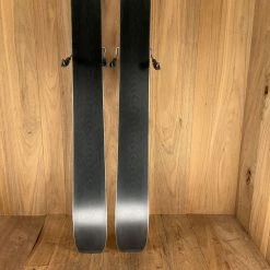 2022 Salomon Stance 90 W/ Salomon Warden 13 Demo Bindings