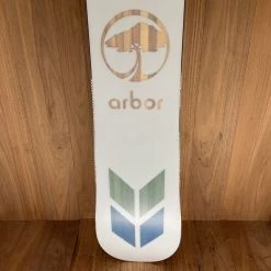 Capita D.O.A. Snowboard W/ Union STR Bindings