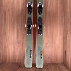 2022 Salomon QST 106 W/ Salomon Warden 13 Demo Bindings Ski