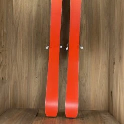 2022 Salomon QST 106 W/ Salomon Warden 13 Demo Bindings Ski