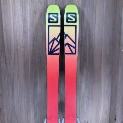 2022 Salomon QST 106 W/ Salomon Warden 13 Demo Bindings Ski