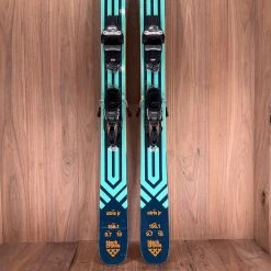 Ski 2022 Black Crows Atris Jr W/ Marker Squire 11 Demo Binding