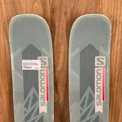 Ski 2022 Salomon Women's QST Lumen 99 W/ Armada Warden 11 Demo Binding