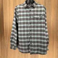 Consignment Gear Feed The North Face Men's Long Sleeve Button Up