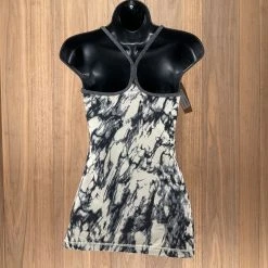 Lifestyle Tops Lululemon Women's Active Tank