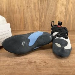 Hike, Run & Climb Tenaya Women's Oasi Climbing Shoes 2 Hike, Run & Climb Tenaya Women's Oasi Climbing Shoes