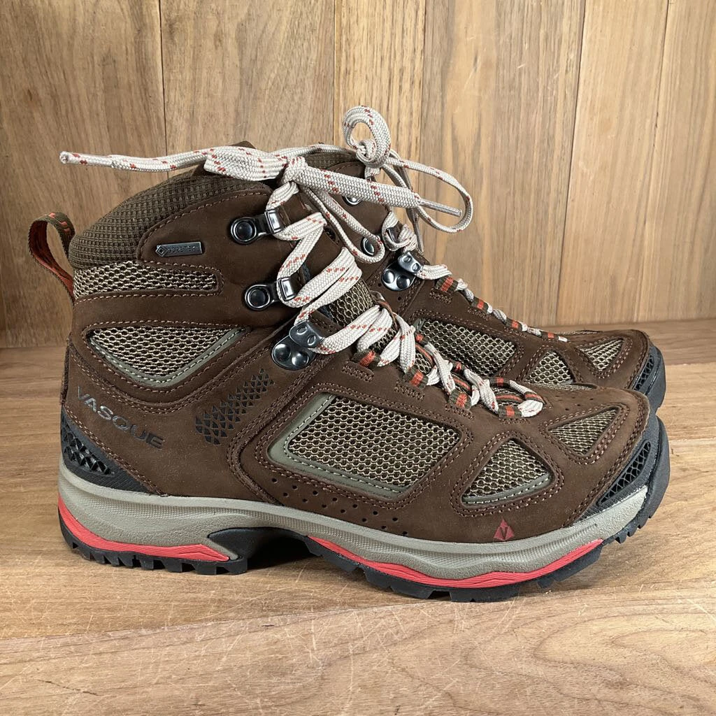 Consignment Gear Feed Vasque Men's Gore-Tex Hiking Boots Consignment Gear Feed Vasque Men's Gore-Tex Hiking Boots