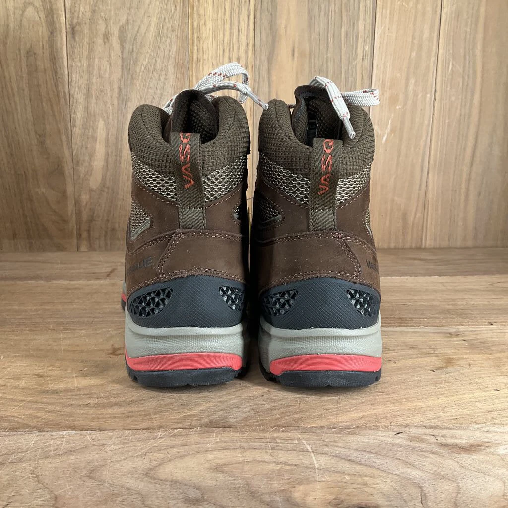 Consignment Gear Feed Vasque Men's Gore-Tex Hiking Boots Consignment Gear Feed Vasque Men's Gore-Tex Hiking Boots