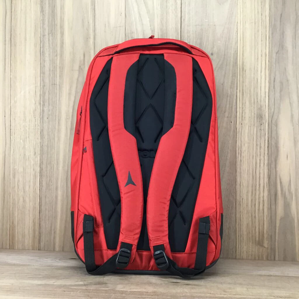 Lone Pine Gear Exchange Atomic Laptop Pack Lone Pine Gear Exchange Atomic Laptop Pack